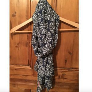 Vineyard Vines Navy Blue & White Whale Scarf